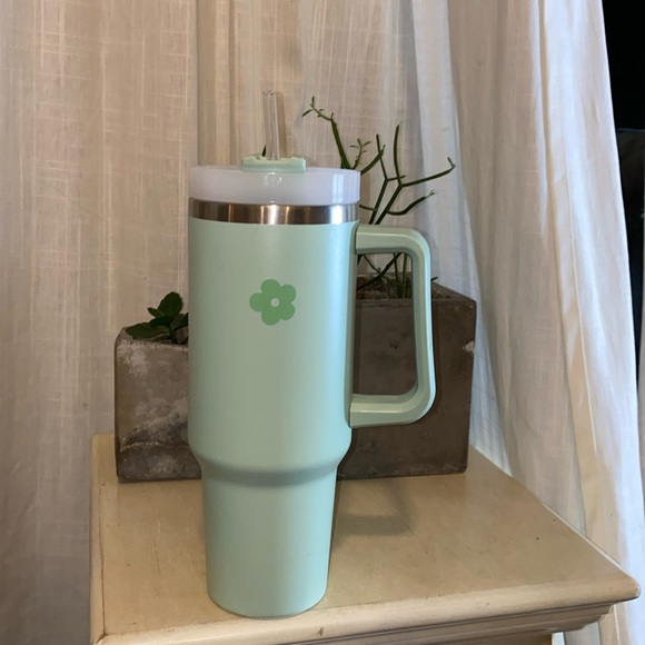 Other - 40oz tumbler insulated drink cup with handle mint green with top & clear straw